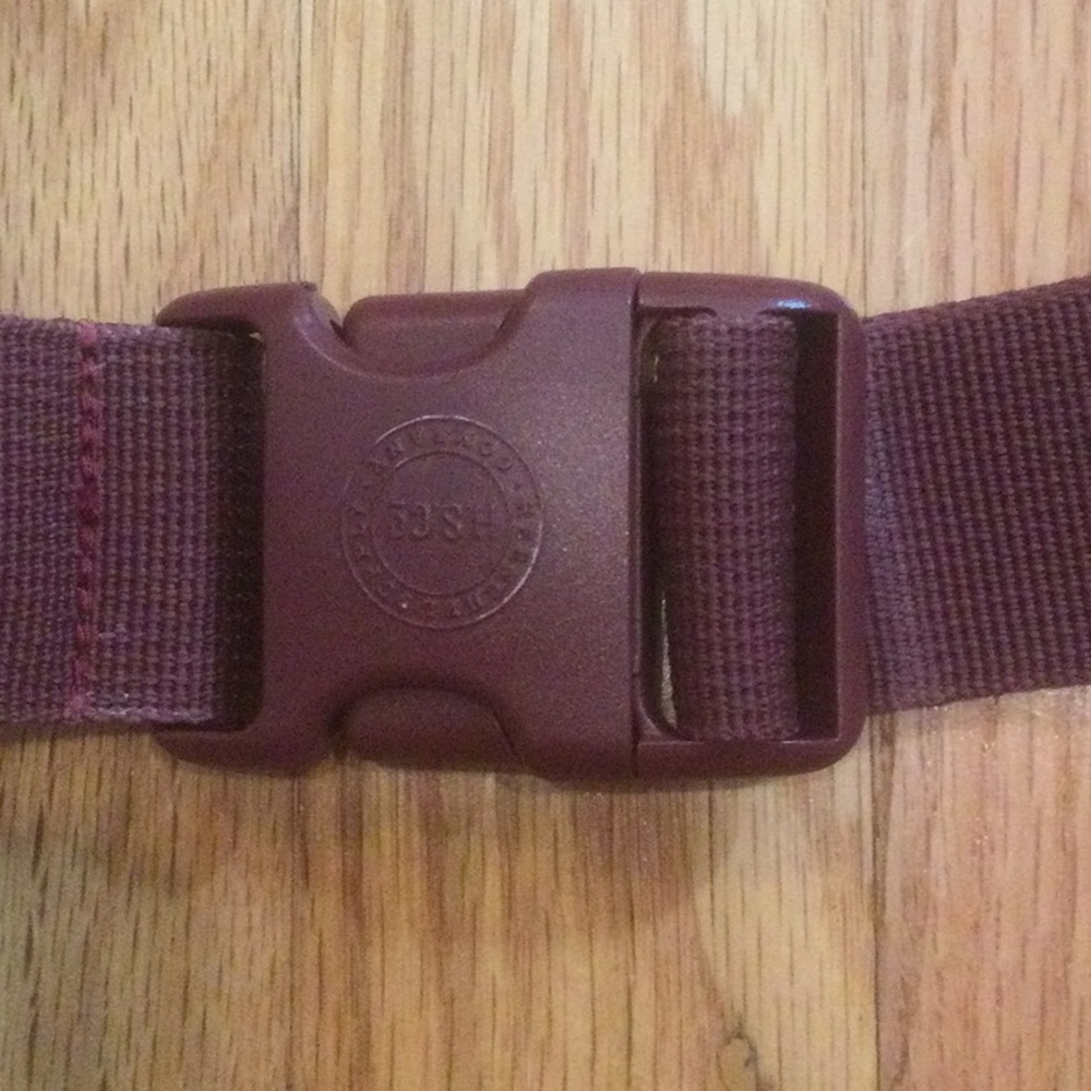 Herschel Supply Burgundy Hip Pack - Picture 7 of 16